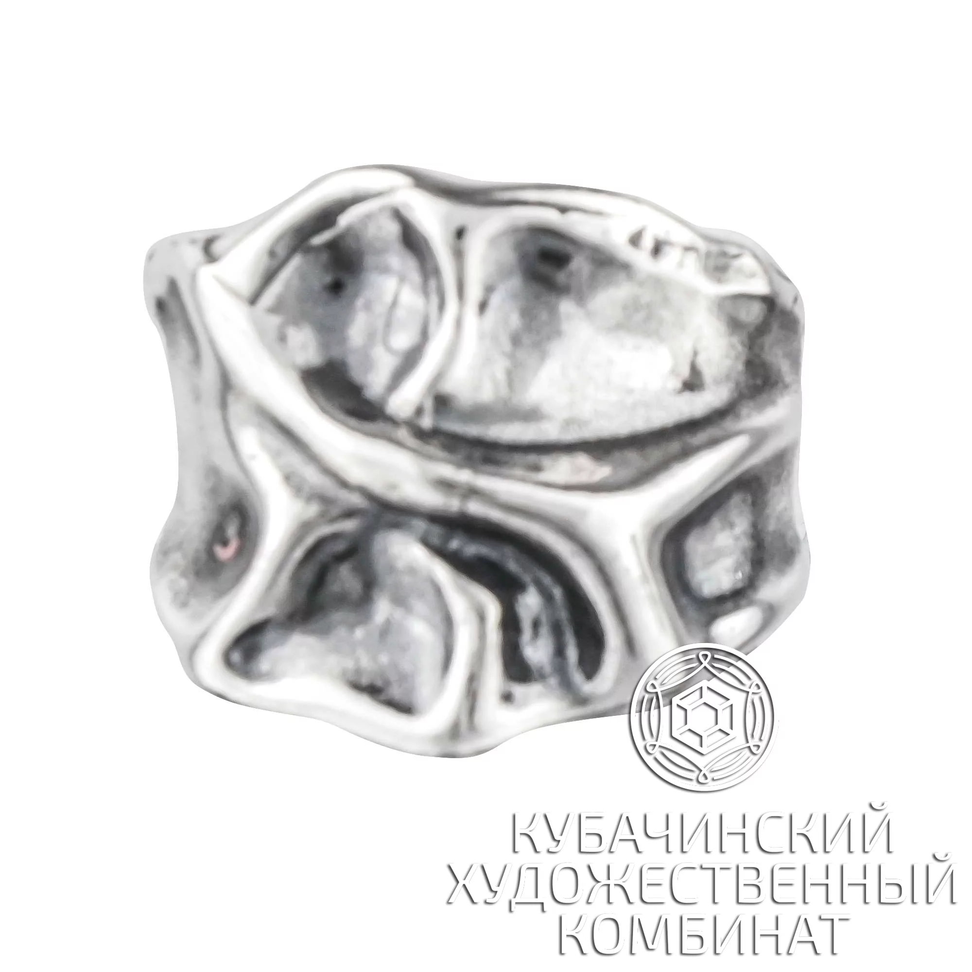 Кольцо из серебра 925 пробы
