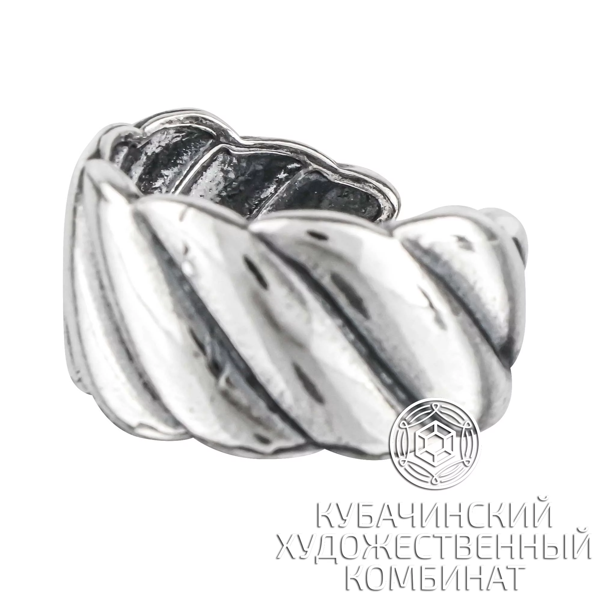 Кольцо из серебра 925 пробы
