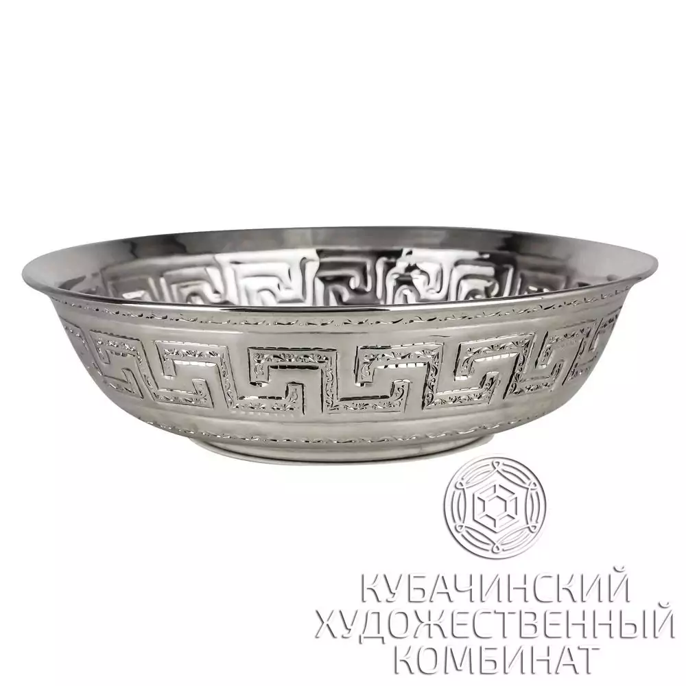 Тарелка ручной работы из серебра