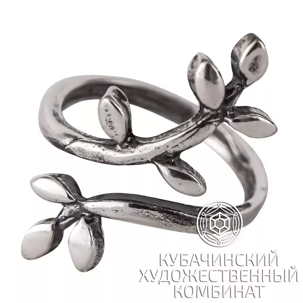 Кольцо из серебра 925 пробы