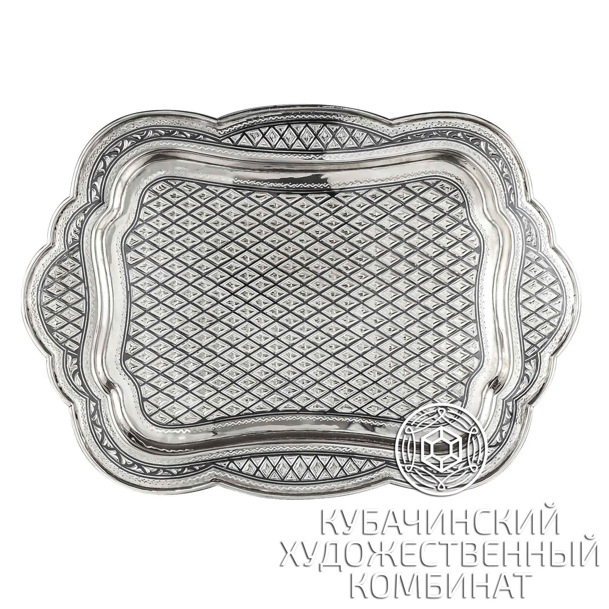 Поднос из серебра