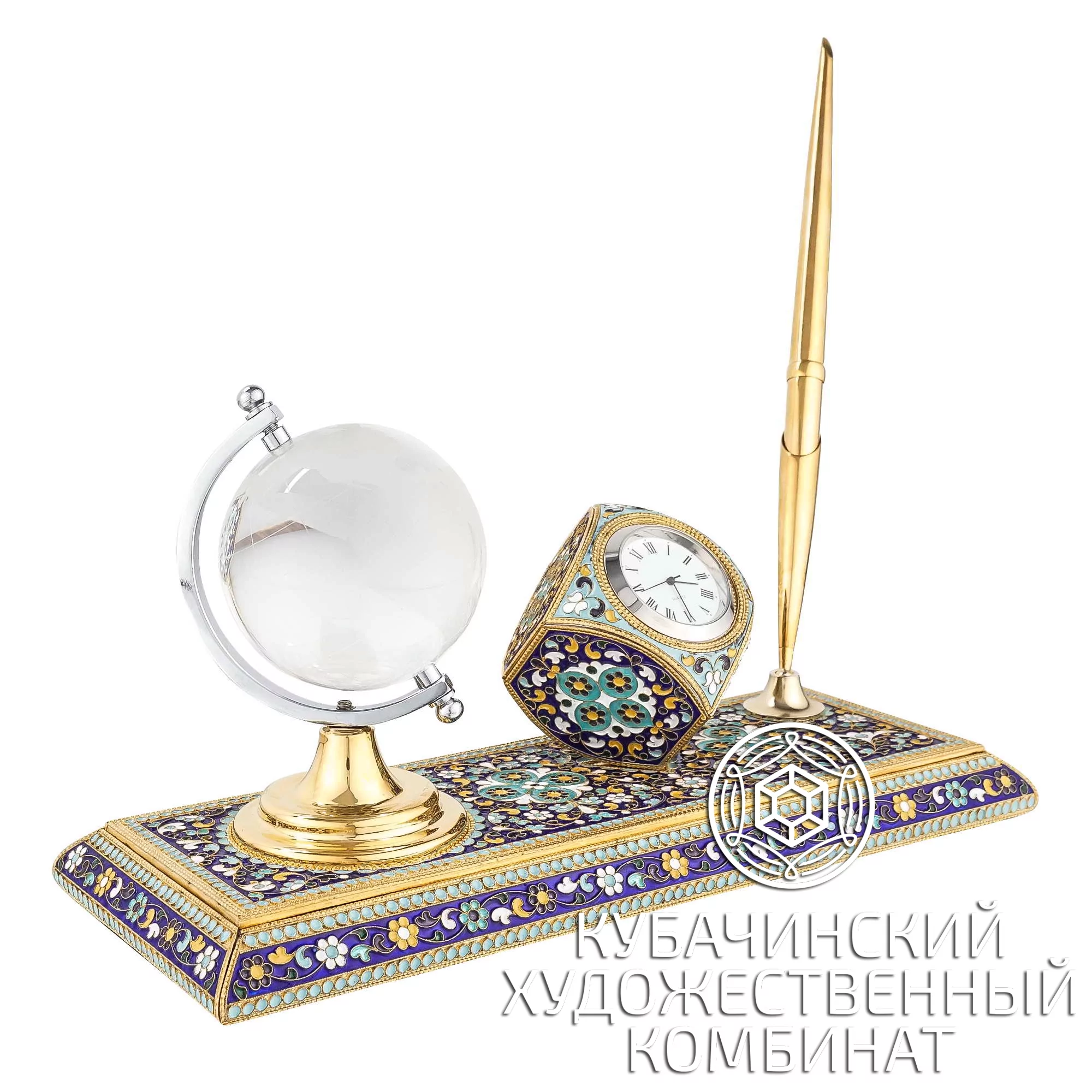 Настольные часы из серебра