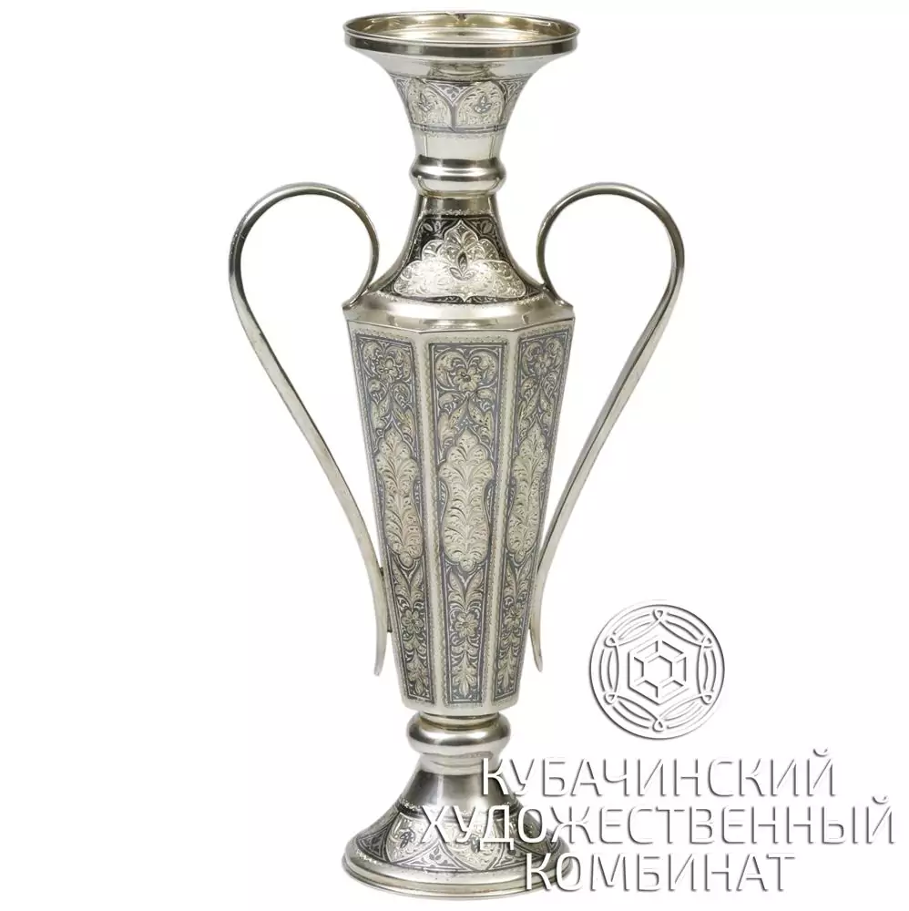 Ваза Кубачинская