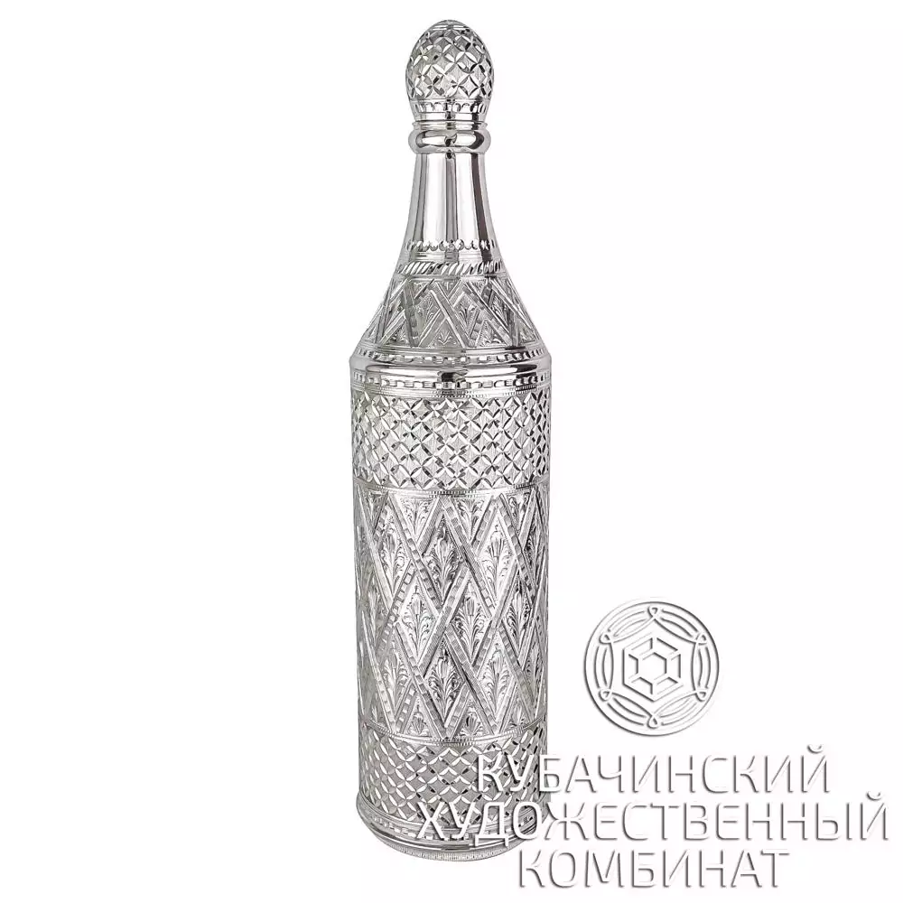 Бутылка из серебра 925 пробы на 650 мл
