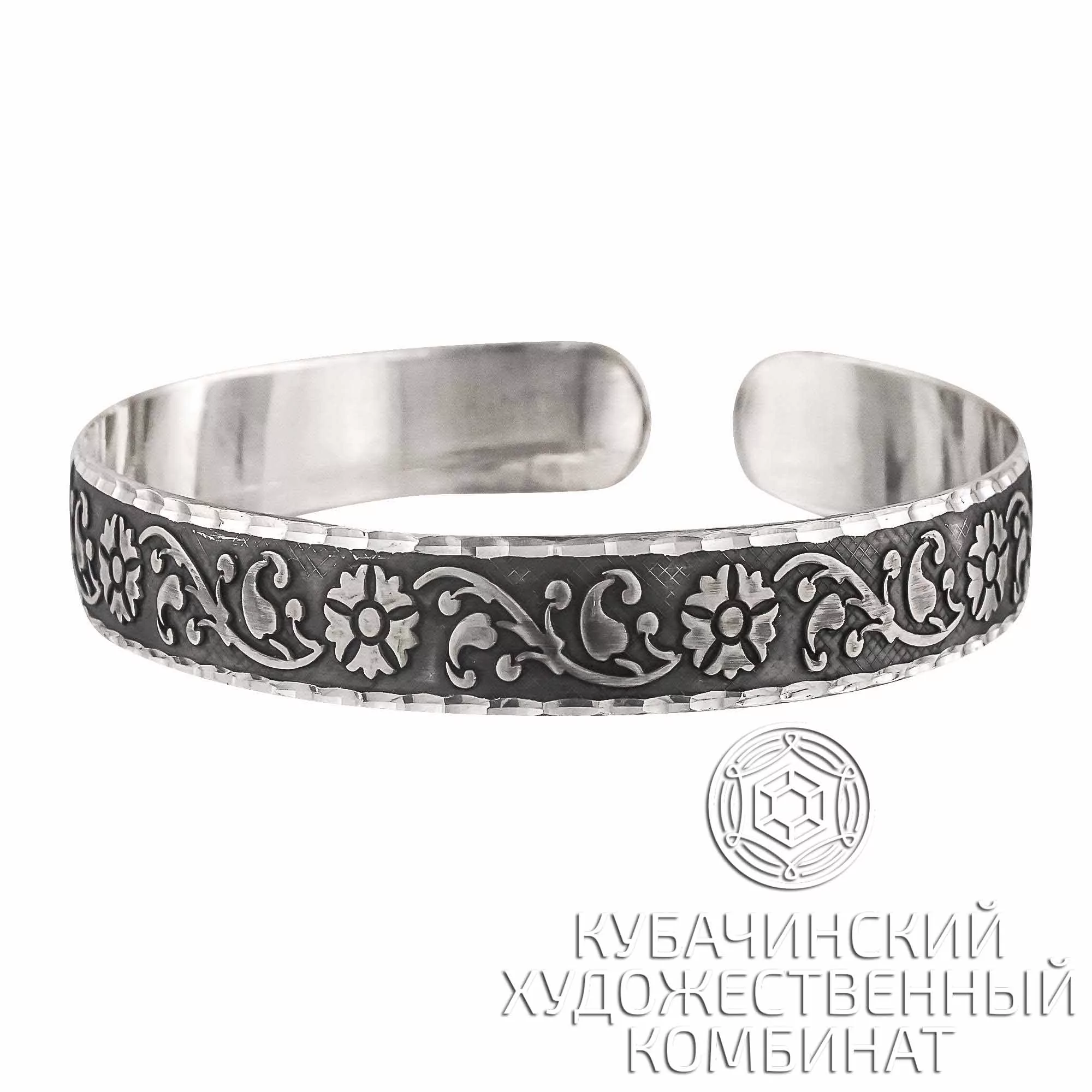 Браслет из серебра