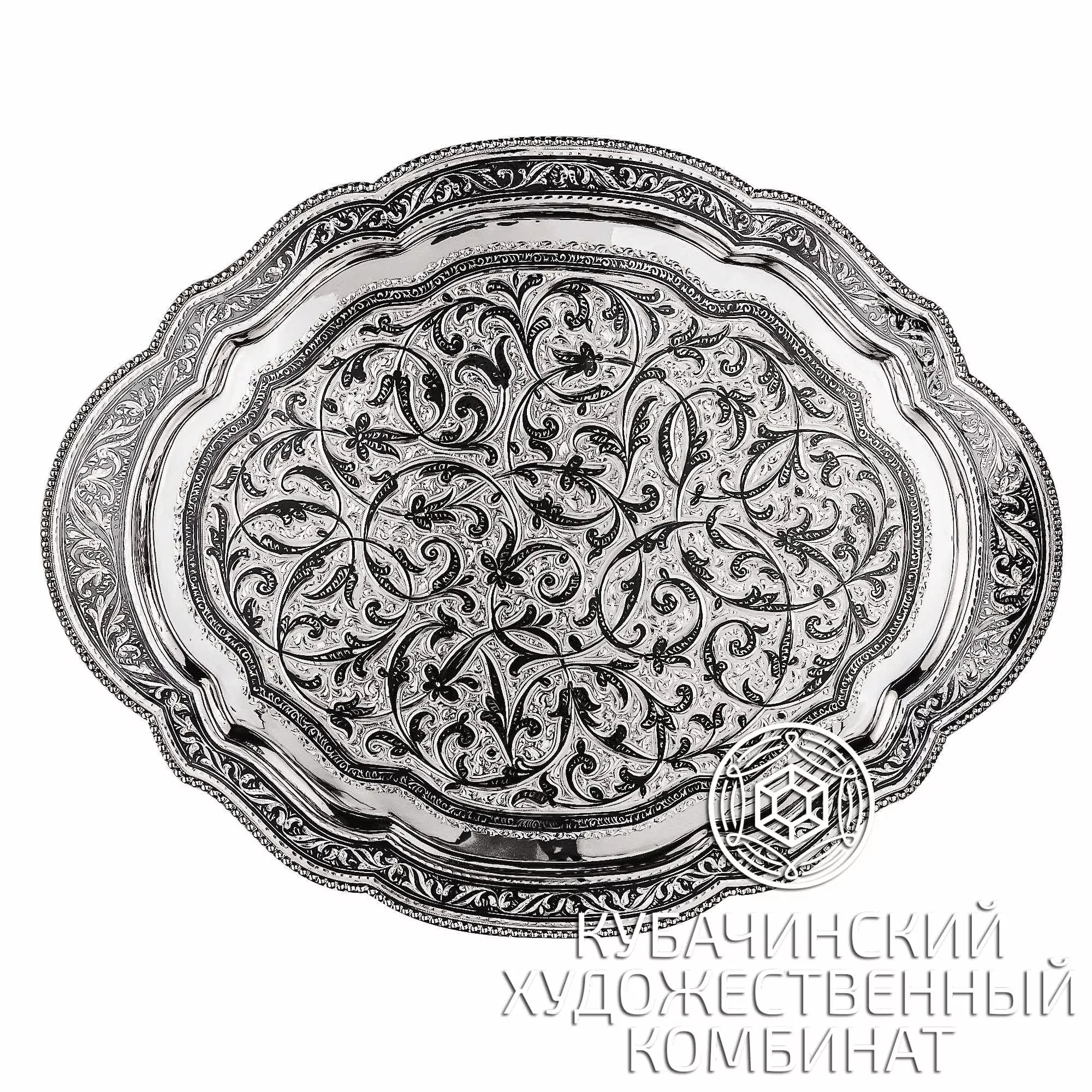 Поднос из серебра