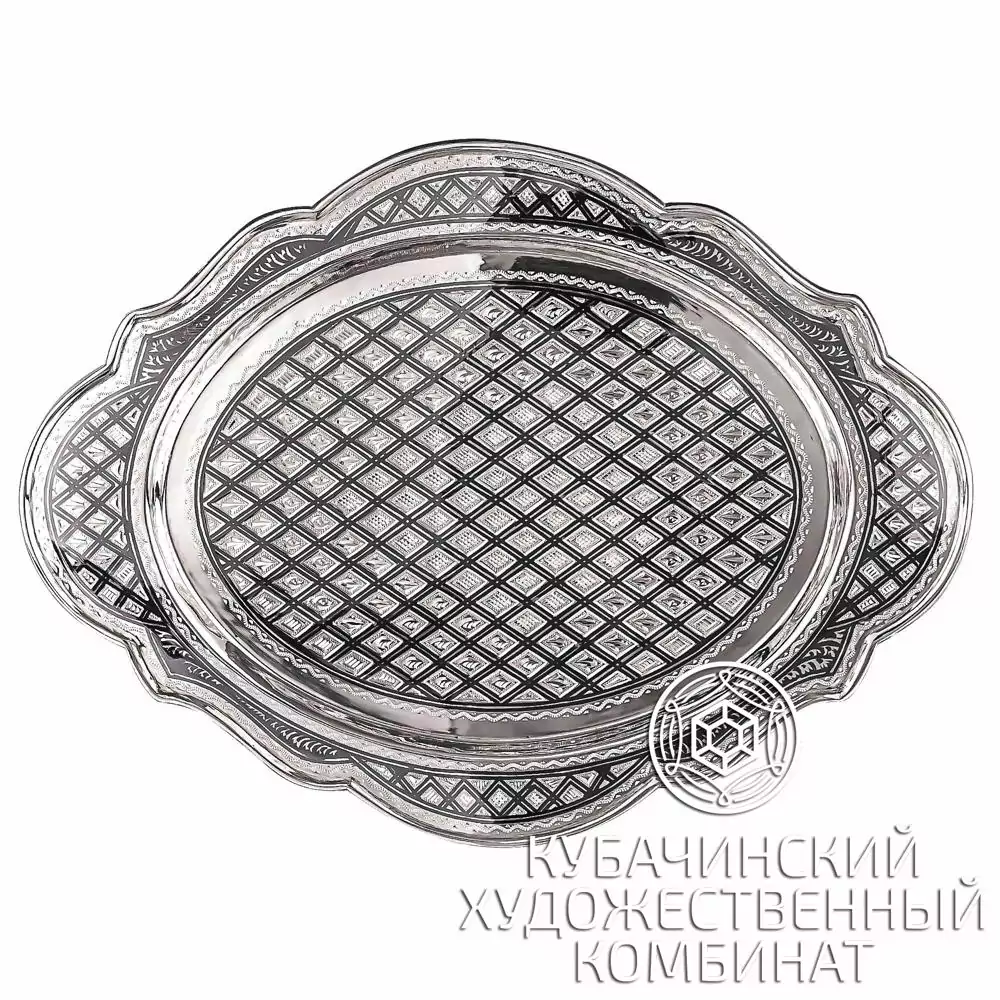 Поднос из серебра