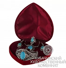 Комплект украшений из серебра