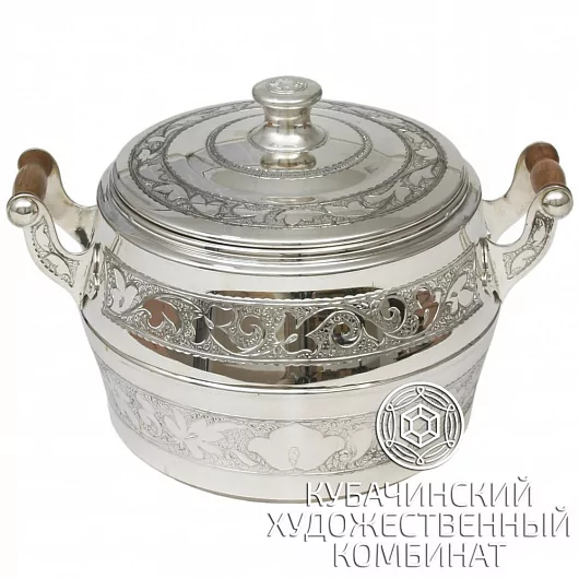 Кастрюля из серебра