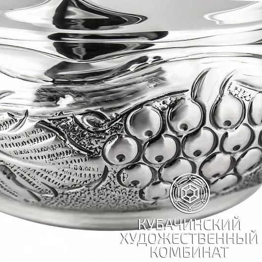 Конфетница ручной рабты из серебра 925 пробы