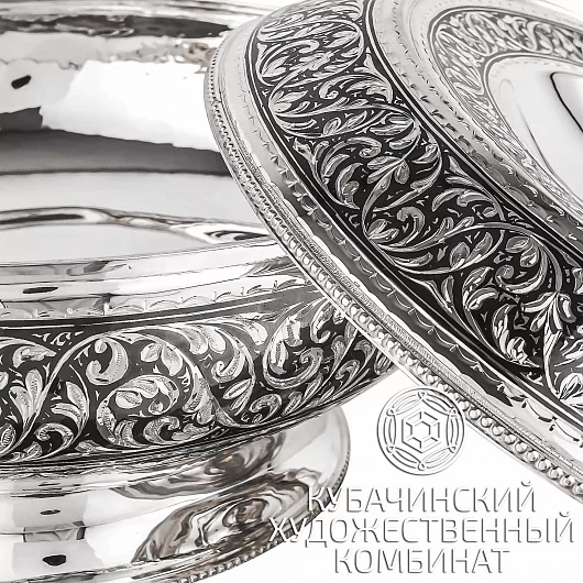 Хлебница из серебра