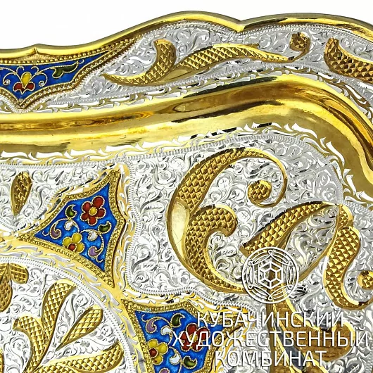 Поднос ручной работы из серебра