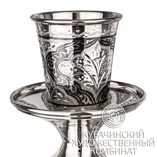 Подсвечник из серебра