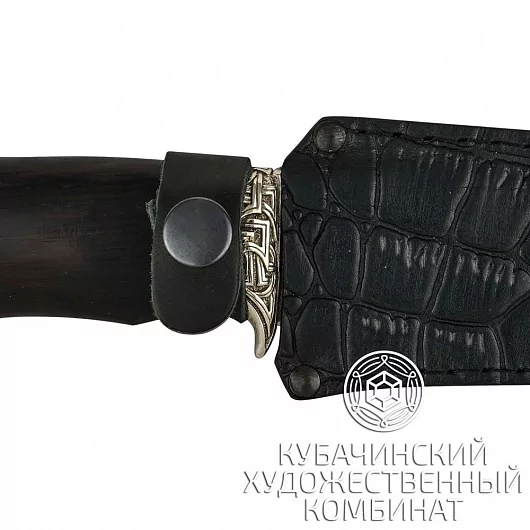 Нож из дамасской стали