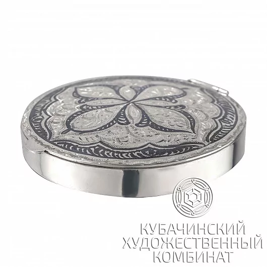 Таблетница из серебра 