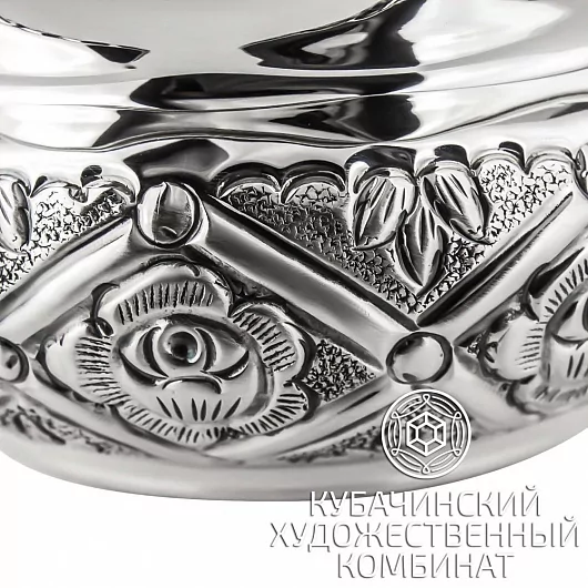 Конфетница из серебра 925 пробы 
