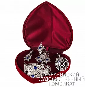 Комплект украшений из серебра