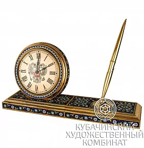 Настольные часы из серебра