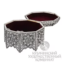 Шкатулка из серебра