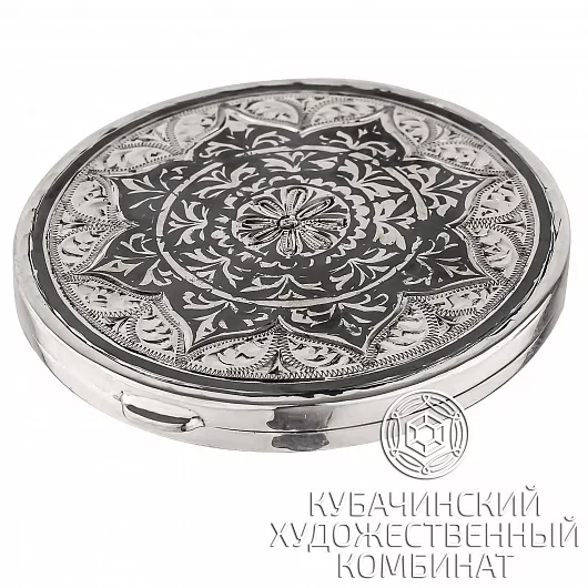 Зеркало из серебра