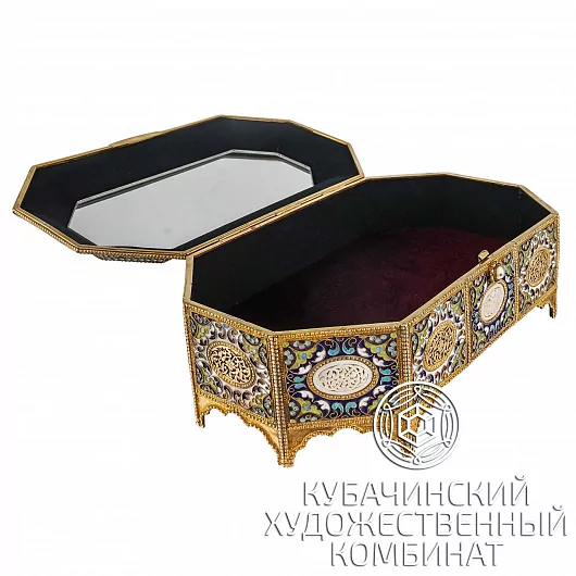 Шкатулка из серебра