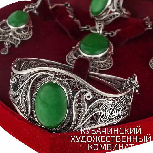 Комплект украшений из серебра