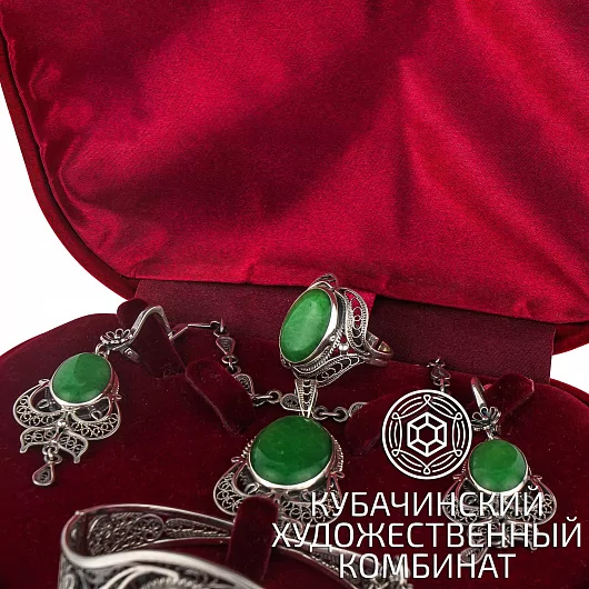 Комплект украшений из серебра