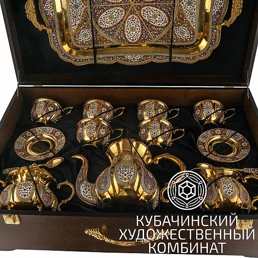 Чайный сервиз из серебра