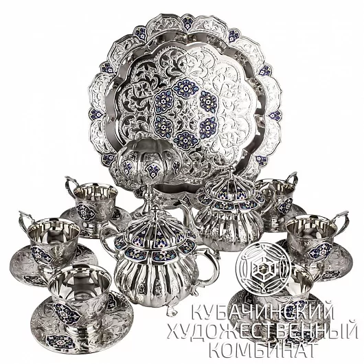 Чайный сервиз из серебра