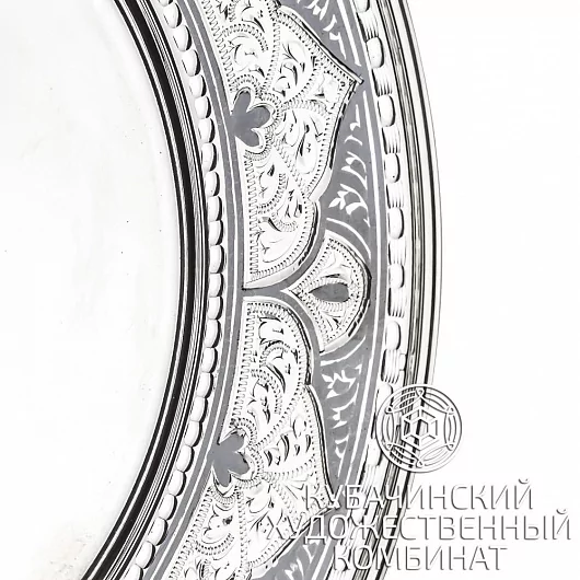 Тарелка из серебра 