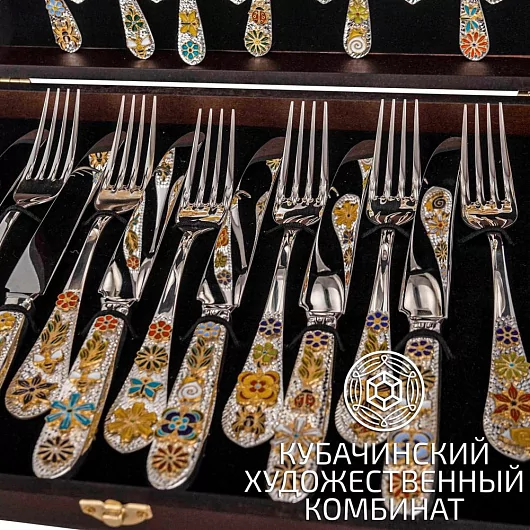 Столовый набор из серебра 925 пробы