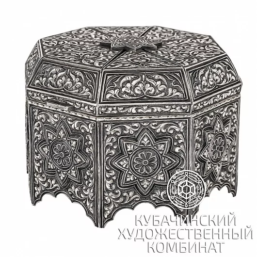 Шкатулка из серебра