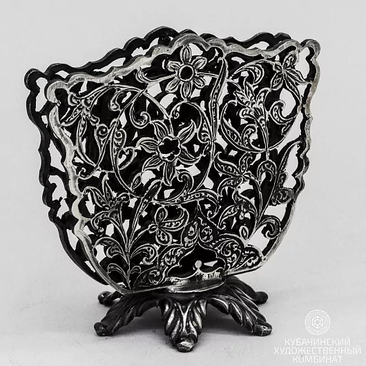 Салфетница серебряная