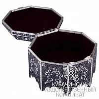 Шкатулка из серебра от Кубачинских мастеров