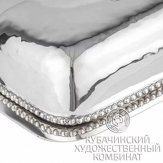 Маслёнка из серебра