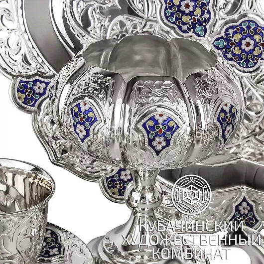 Чайный сервиз из серебра