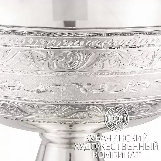 Конфетница из серебра на 850 мл